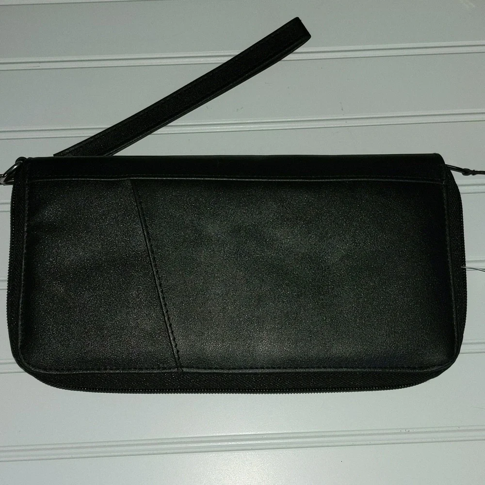 Zip Around Travel Organizer Wallet - Picture 5 of 10